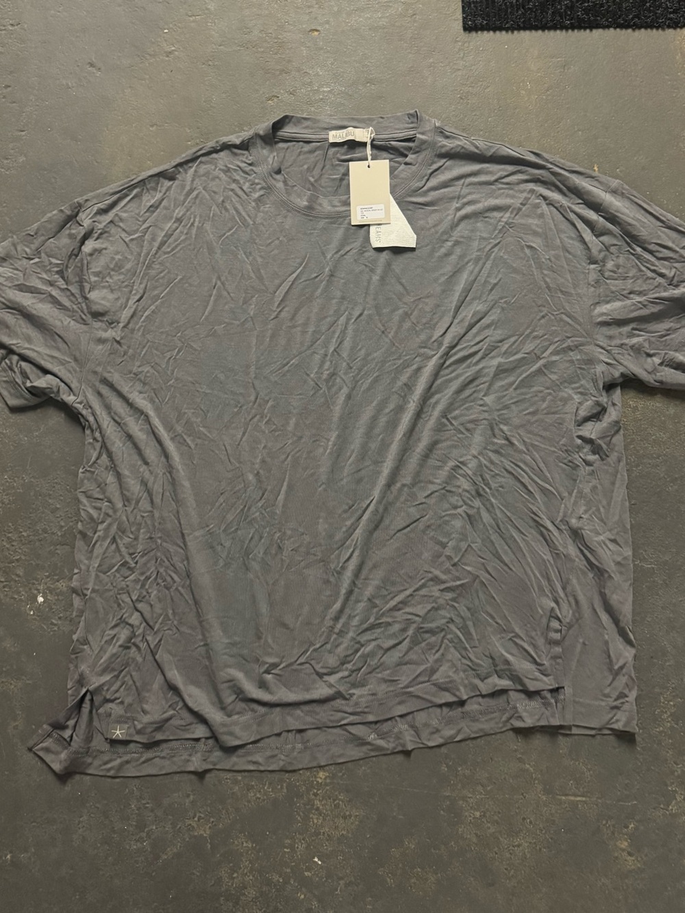 Barefoot Dreams Mc Modal Hi-Lo Tee